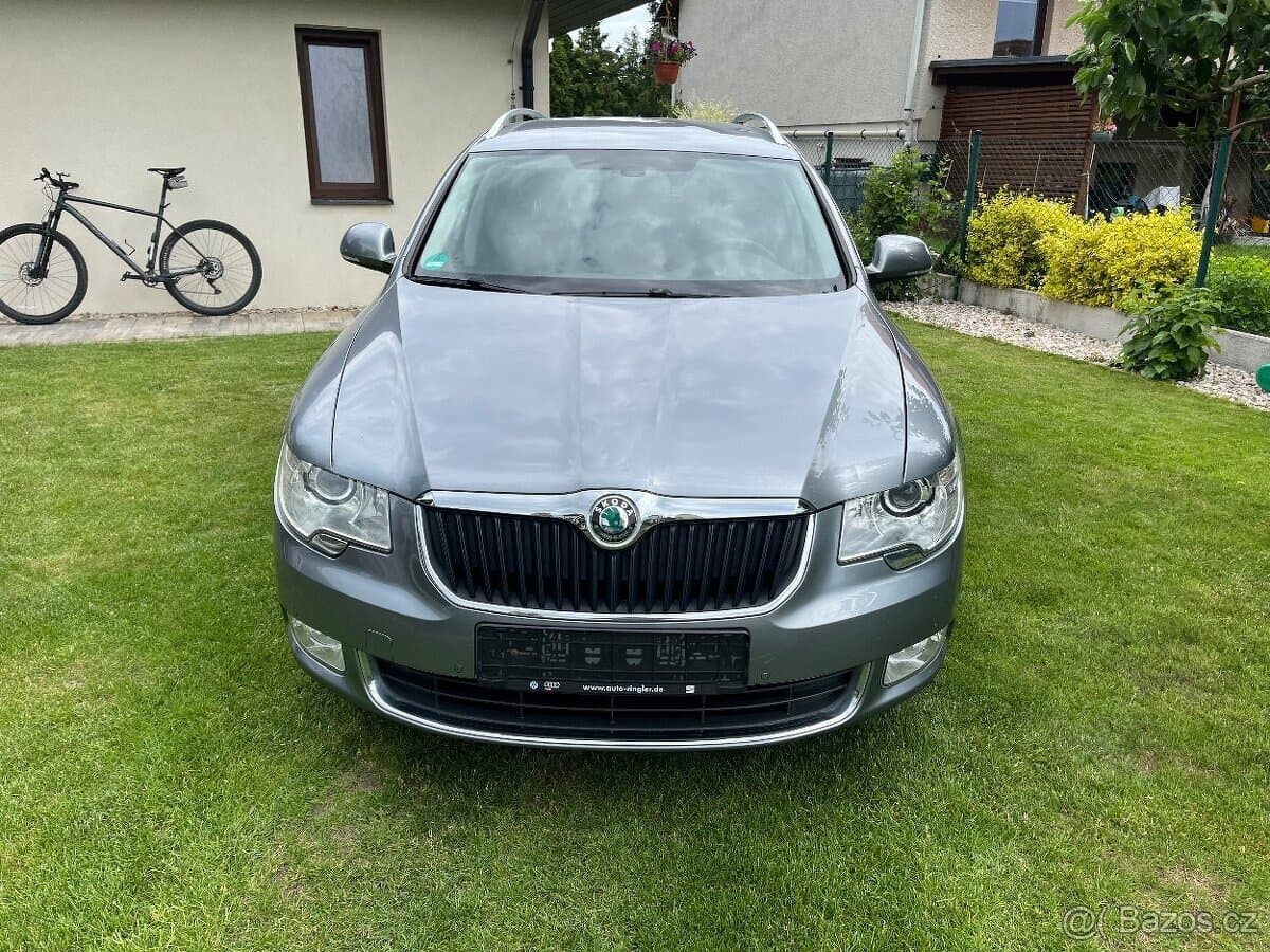 2012 Škoda SUPERB - 15