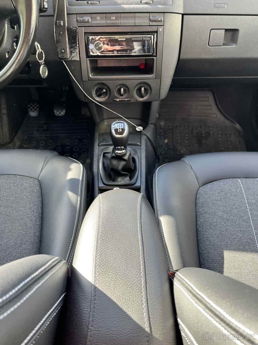2002 Škoda FABIA - 15