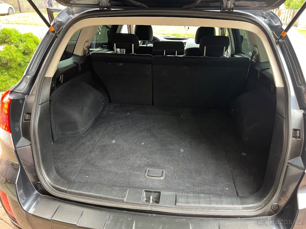 2012 Subaru OUTBACK - 15