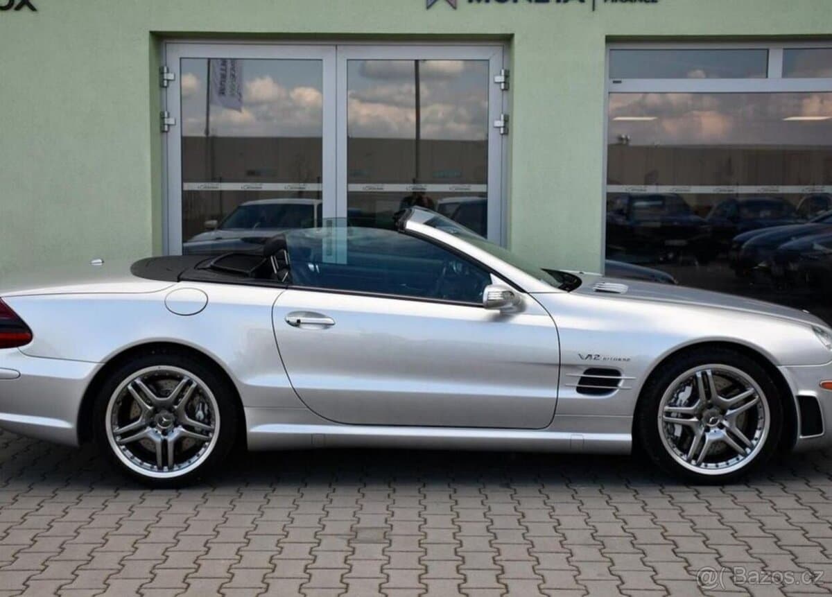 2005 Mercedes-Benz SL - 15