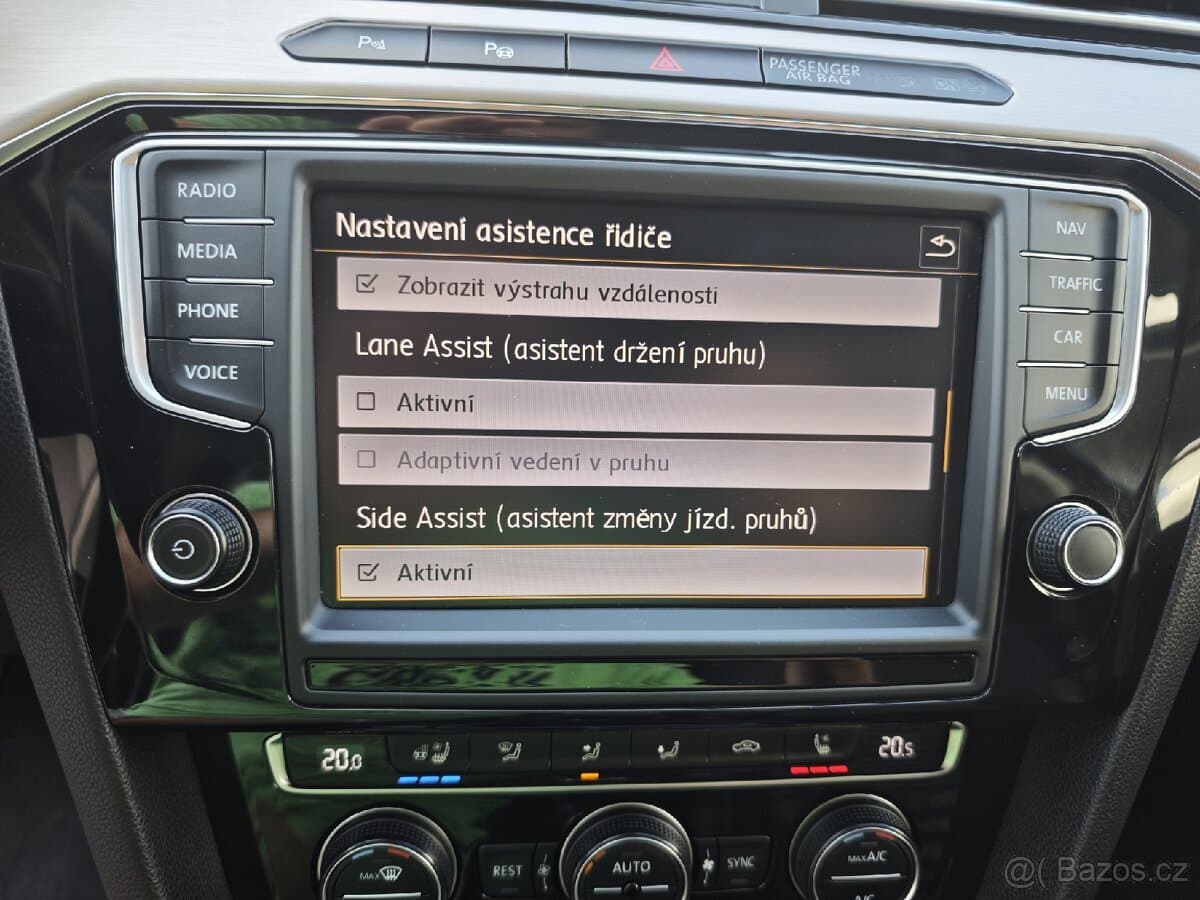 2015 Volkswagen PASSAT - 15