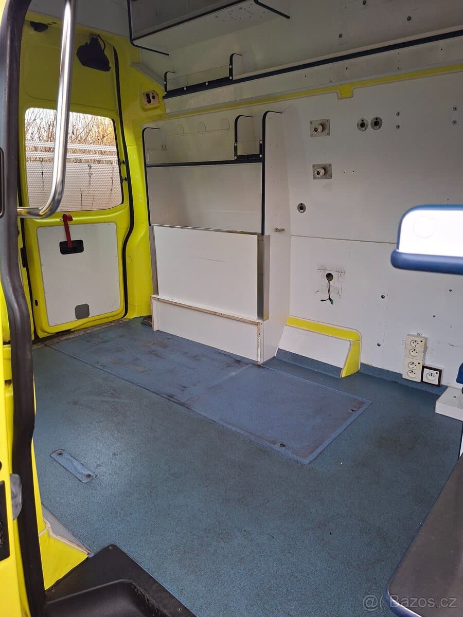 2010 Volkswagen TRANSPORTER - 15