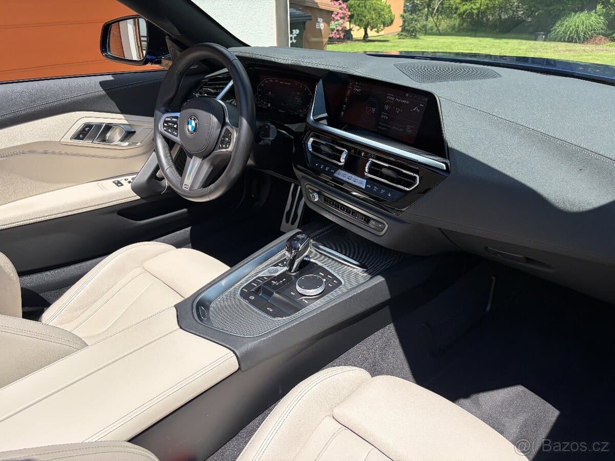 2023 BMW M4 - 15