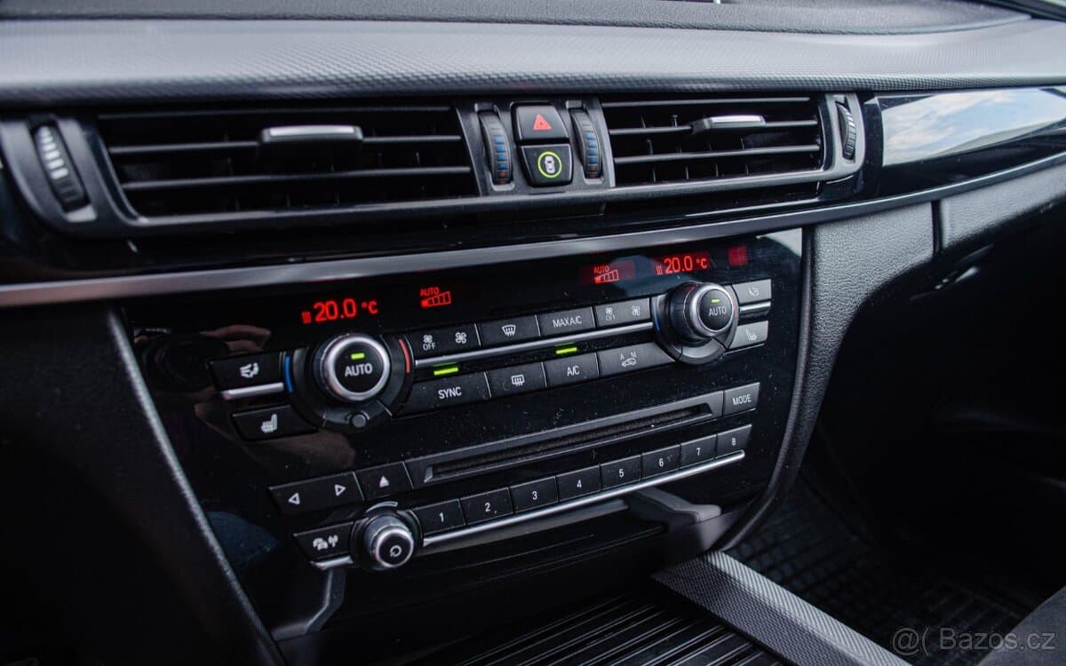 2015 BMW X5 - 15