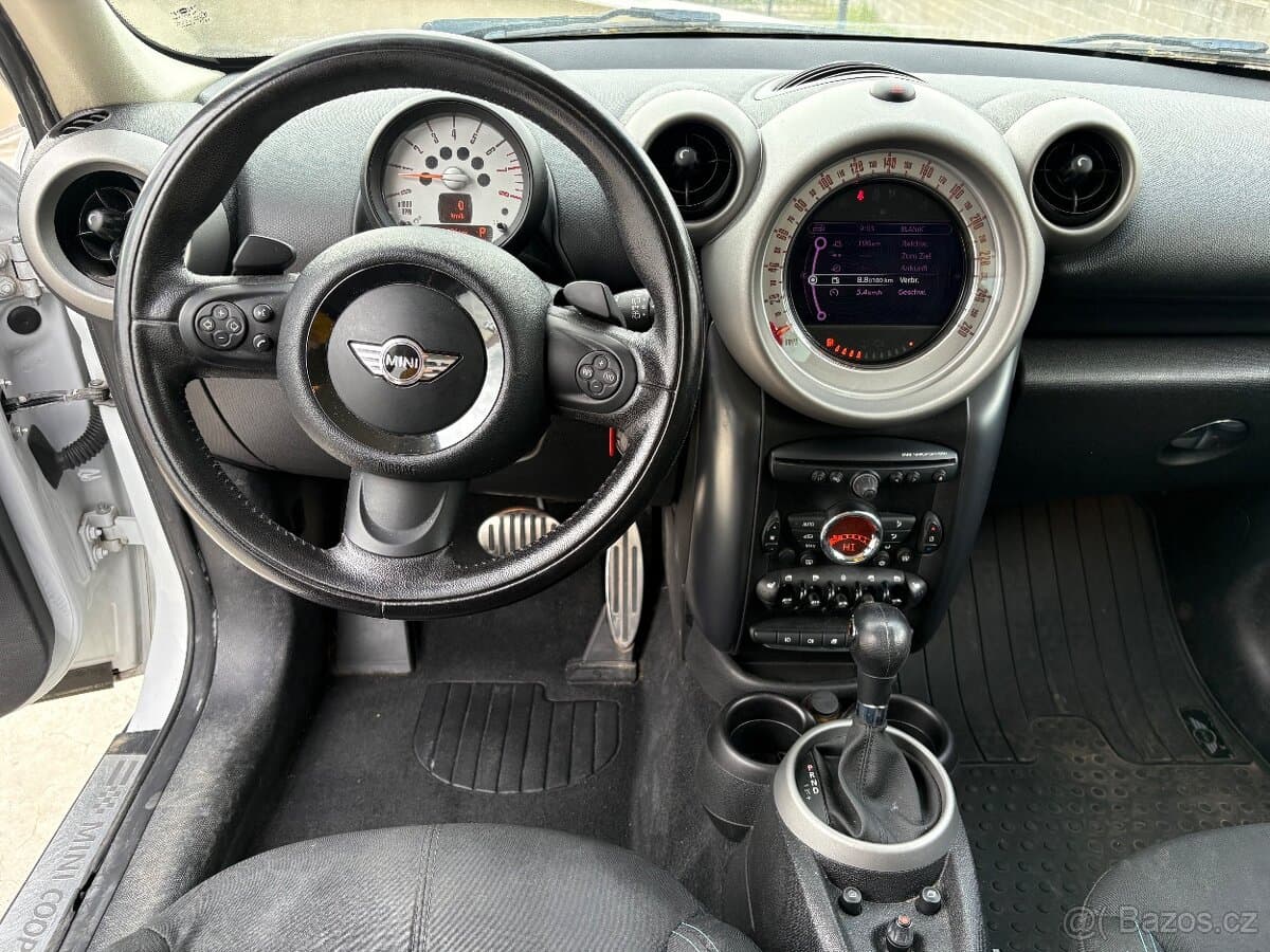 2010 Mini COUNTRYMAN - 15