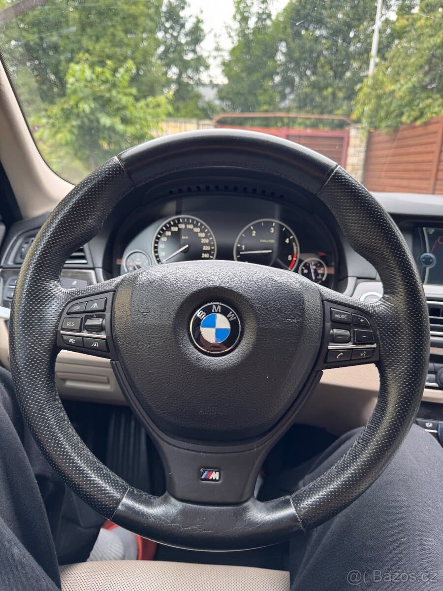 BMW 5-SERIES - 15