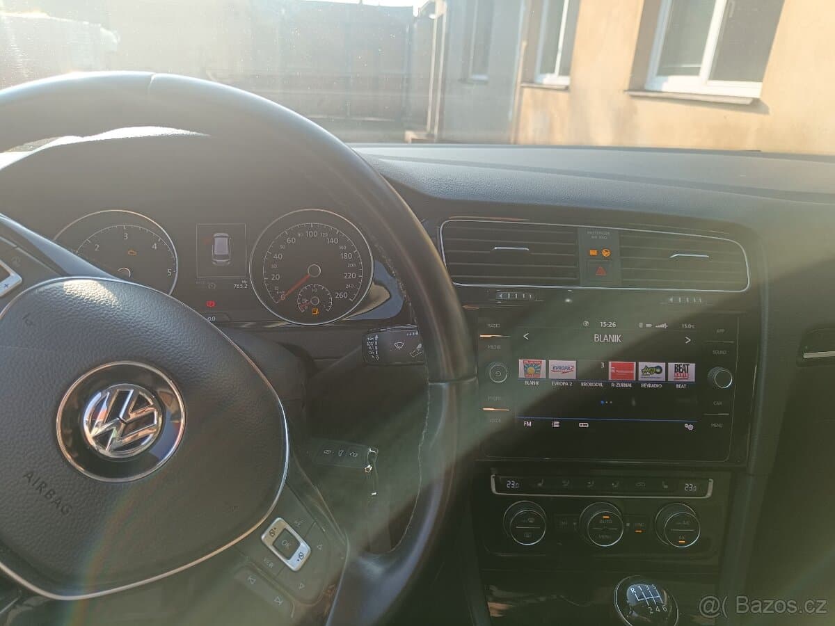2019 Volkswagen GOLF - 15