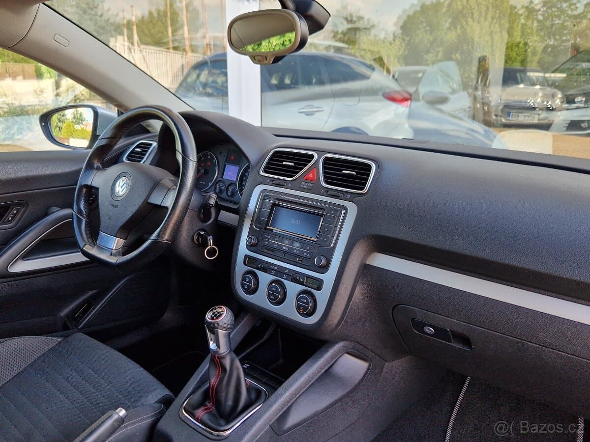 2008 Volkswagen SCIROCCO - 15