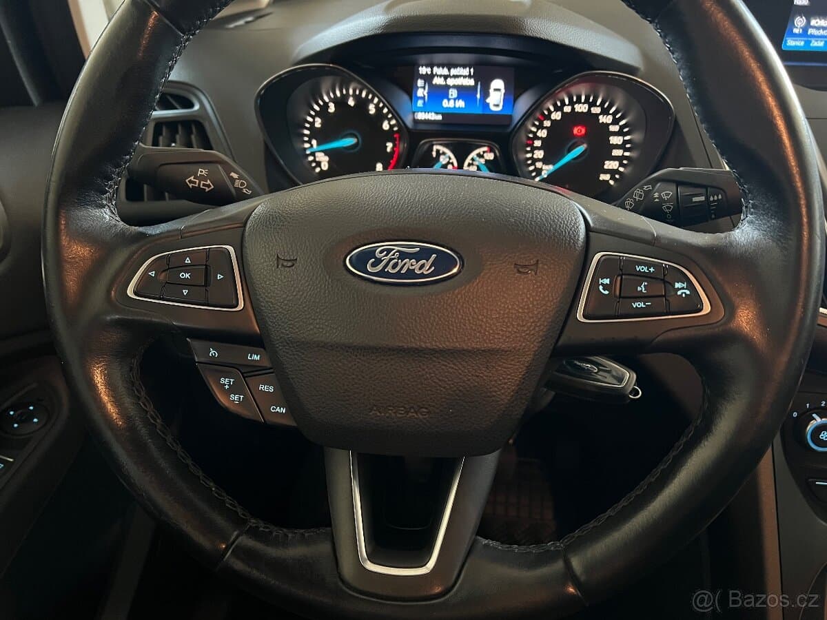 2015 Ford C-MAX - 15