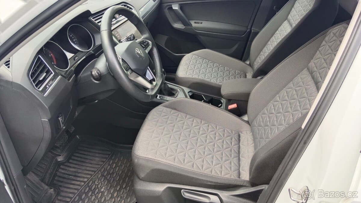 2023 Volkswagen TIGUAN - 15