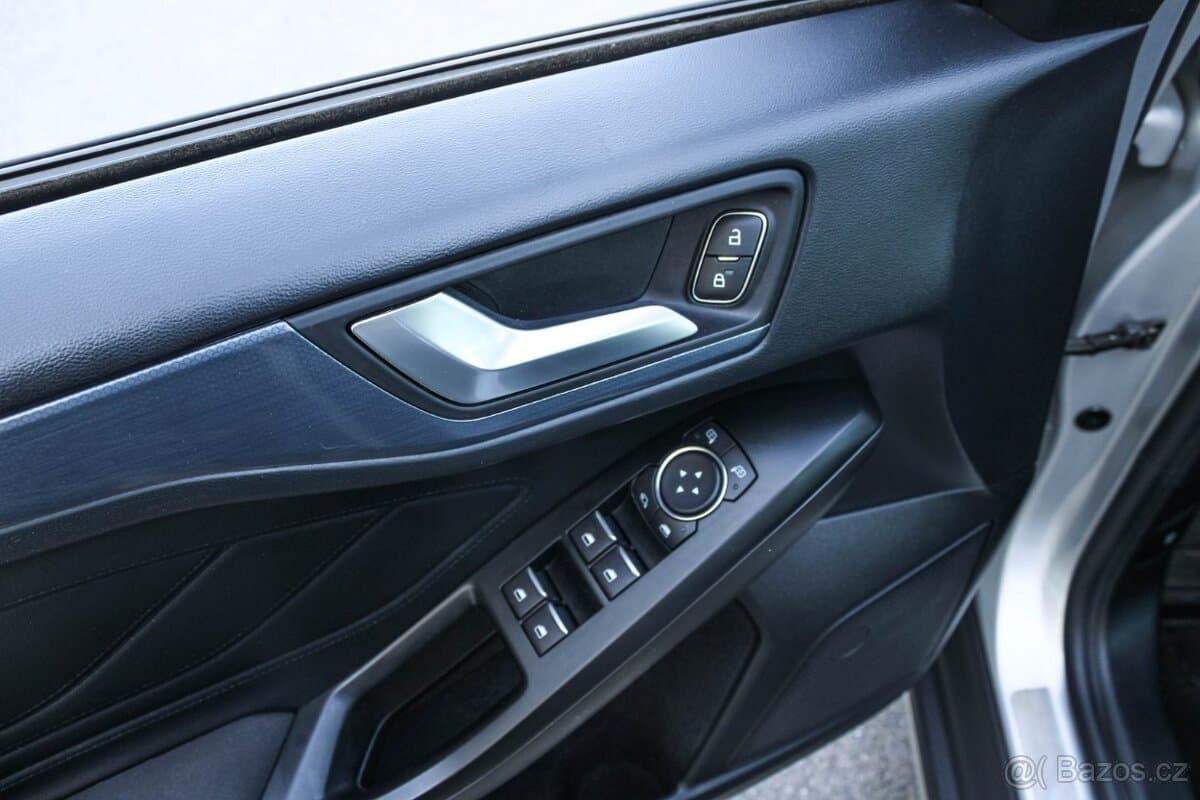 2020 Ford FOCUS - 15
