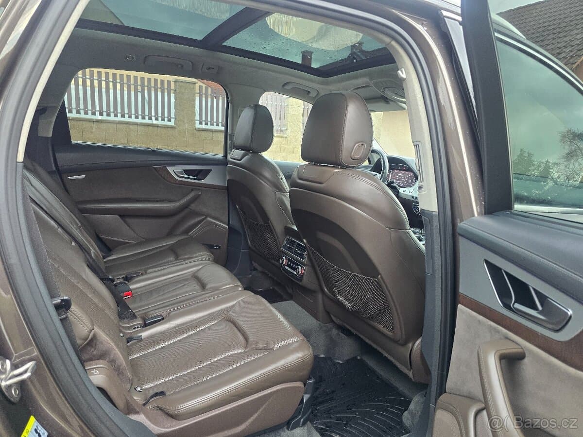 2016 Audi Q7 - 15