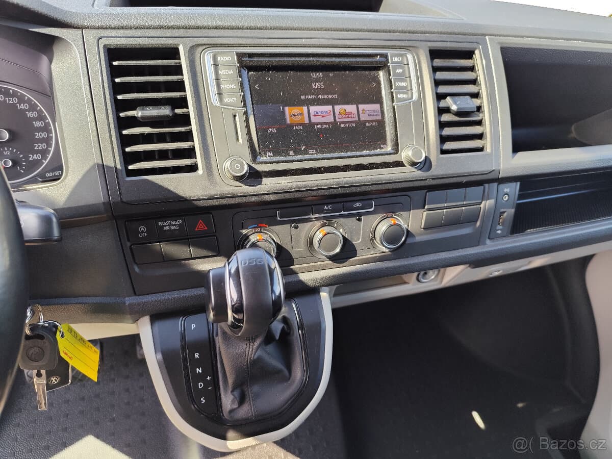 2019 Volkswagen TRANSPORTER - 15