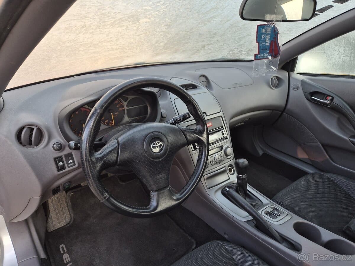 2001 Toyota CELICA - 15