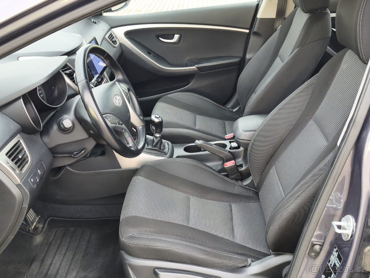 2016 Hyundai i30 - 15