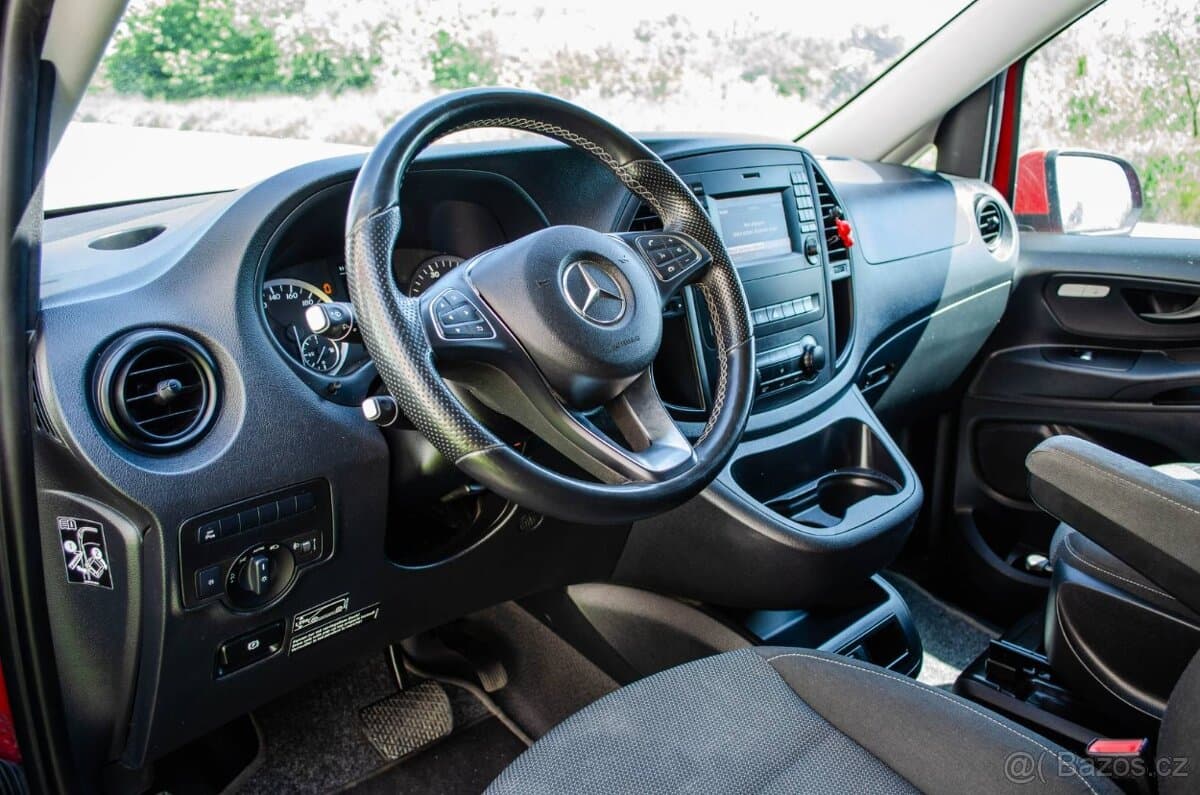 2020 Mercedes-Benz OSTATNÍ - 15