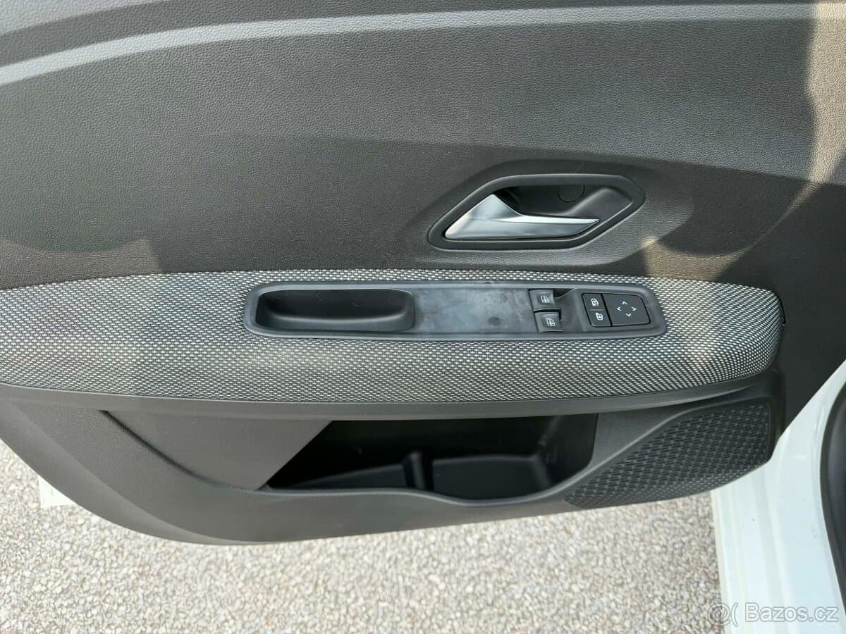 2021 Dacia SANDERO - 15
