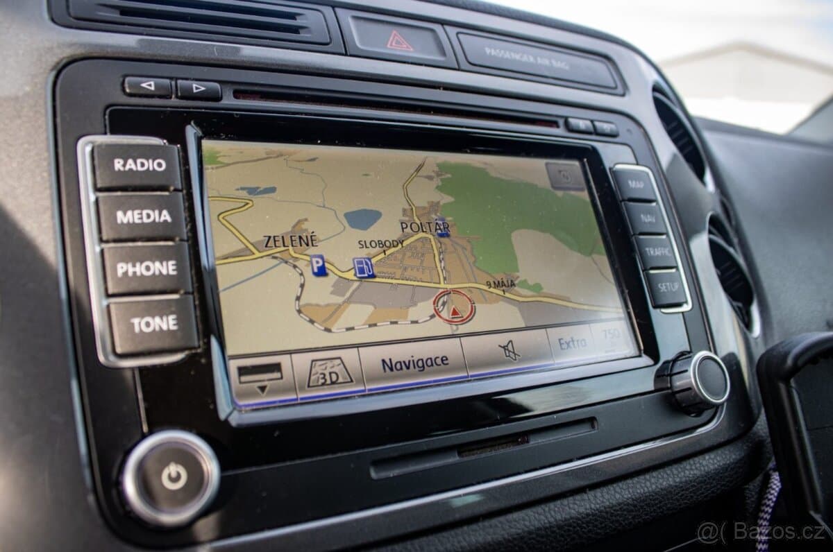 2012 Volkswagen TIGUAN - 15