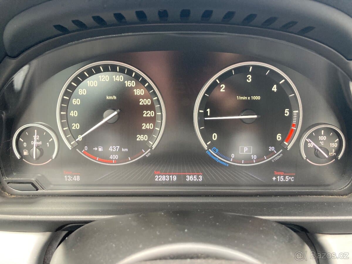 2012 BMW 5-SERIES - 15