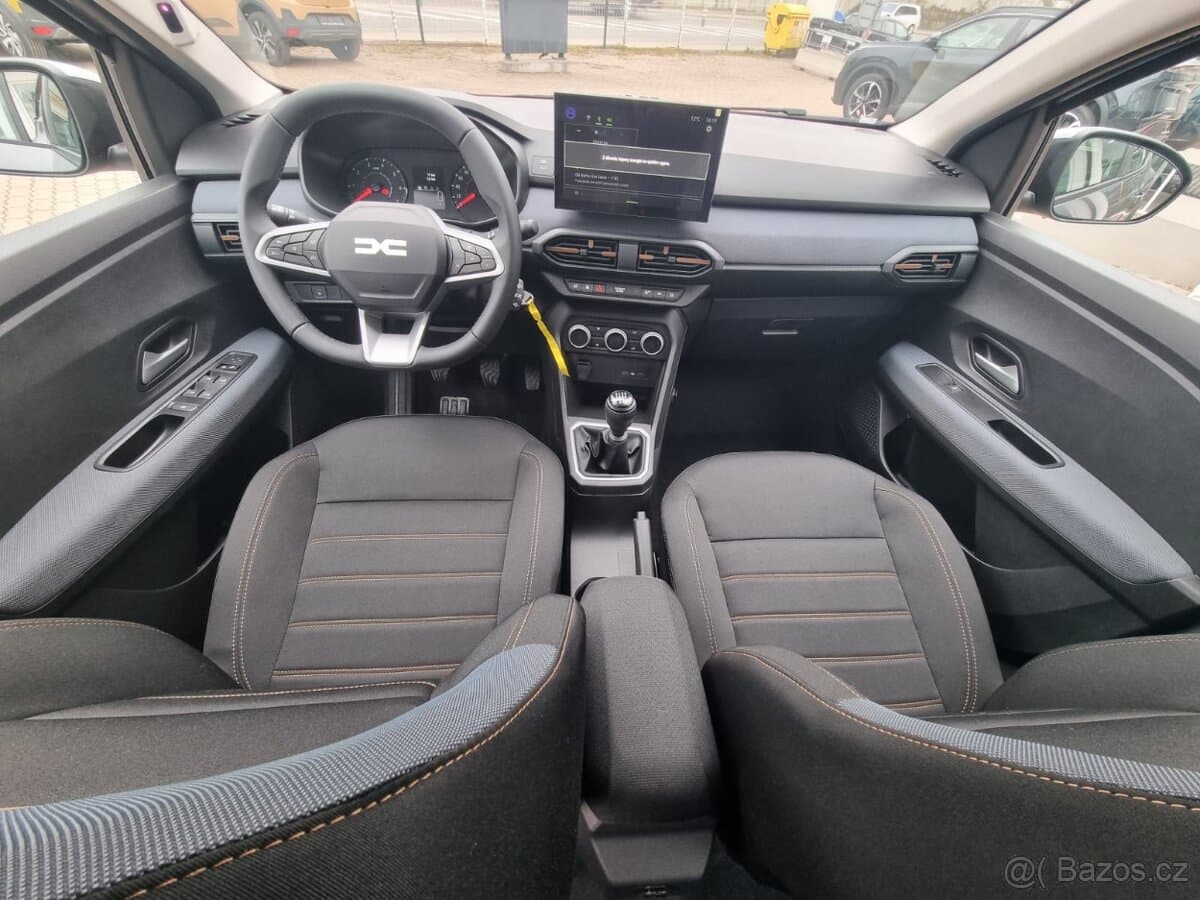 Dacia SANDERO - 15