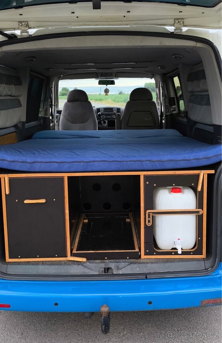 2009 Volkswagen CARAVELLE - 15