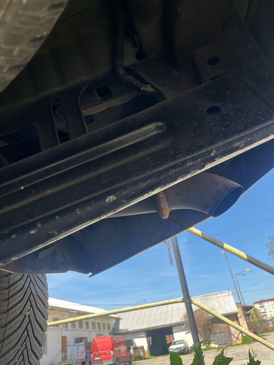 Jeep CHEROKEE - 15