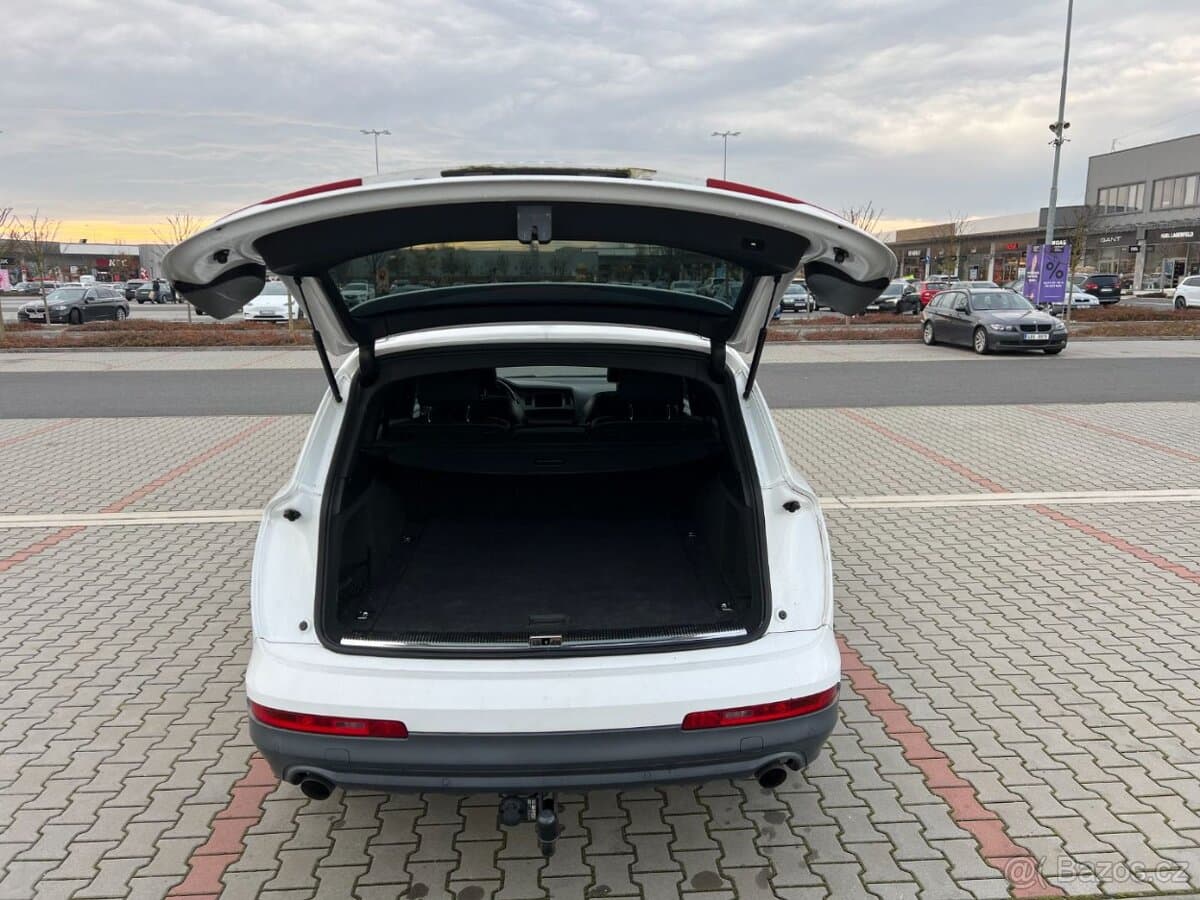 2010 Audi Q7 - 15