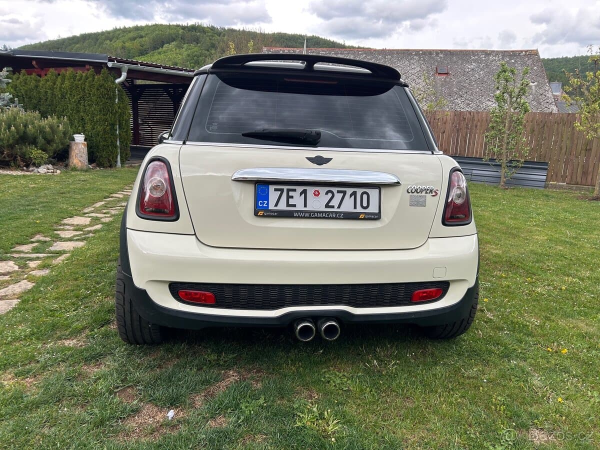 2007 Mini COOPER S - 15