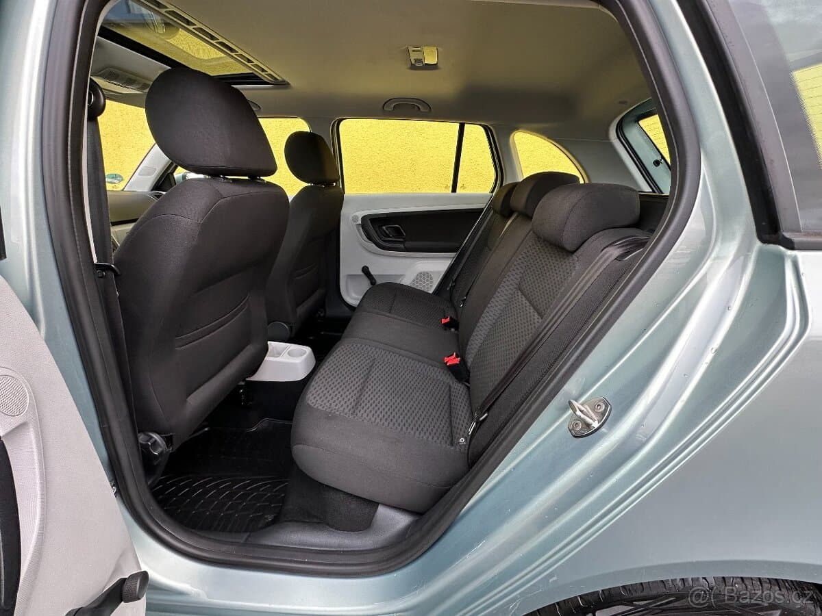 2011 Škoda FABIA - 15
