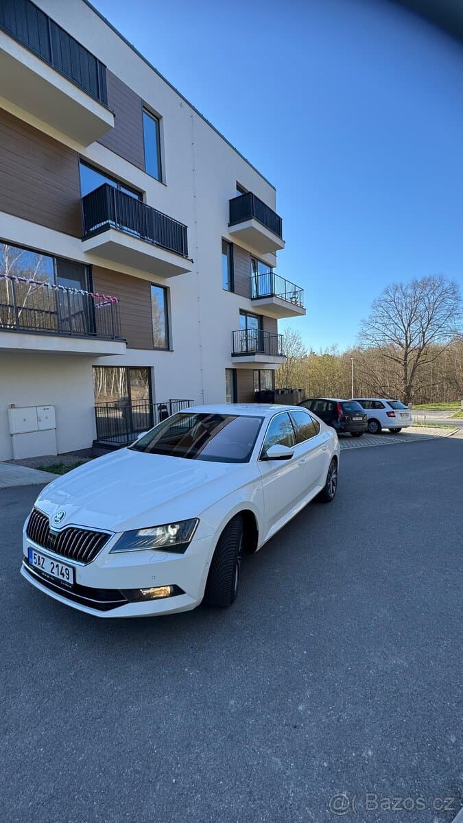 2017 Škoda SUPERB - 15