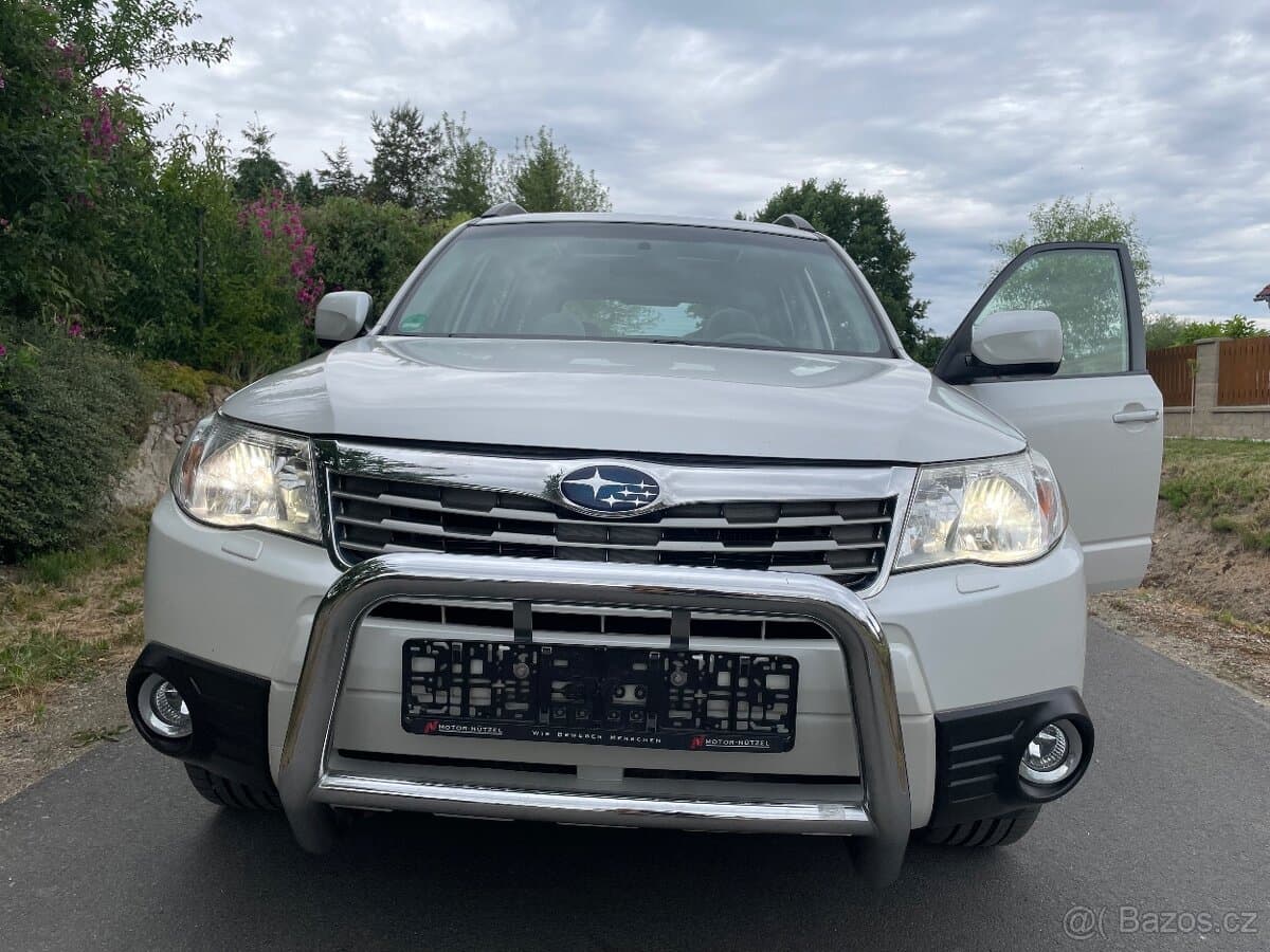 2011 Subaru FORESTER - 15