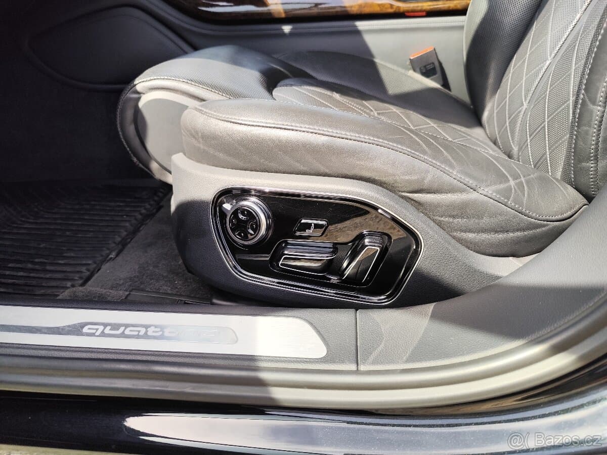 2017 Audi A8 - 15