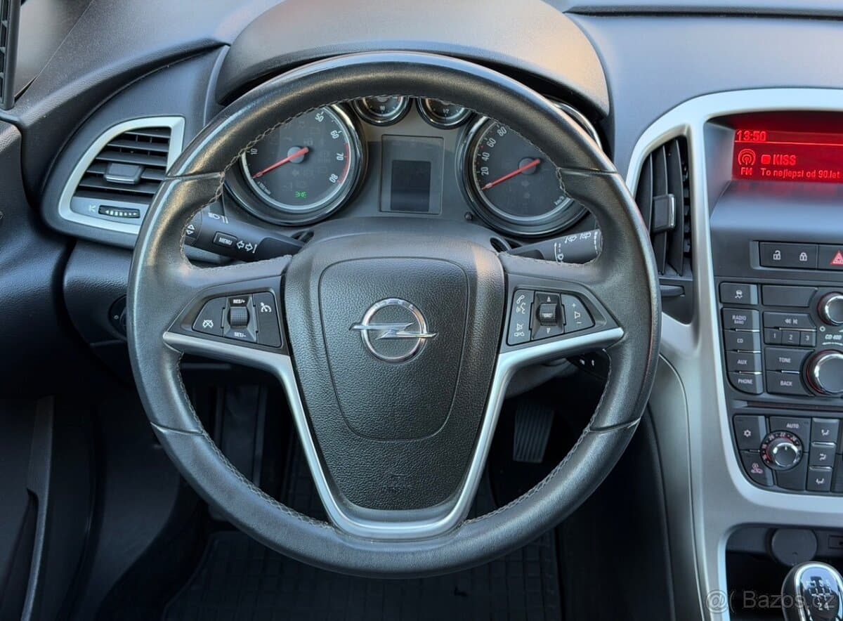 2010 Opel ASTRA - 15