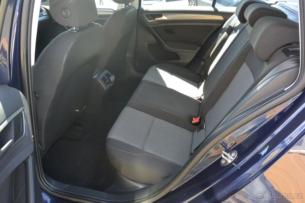 2013 Volkswagen GOLF - 15