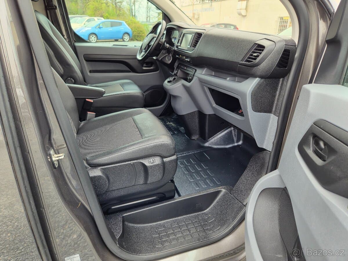 2021 Opel VIVARO - 15