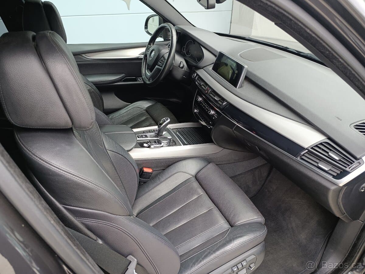 2017 BMW X5 - 15