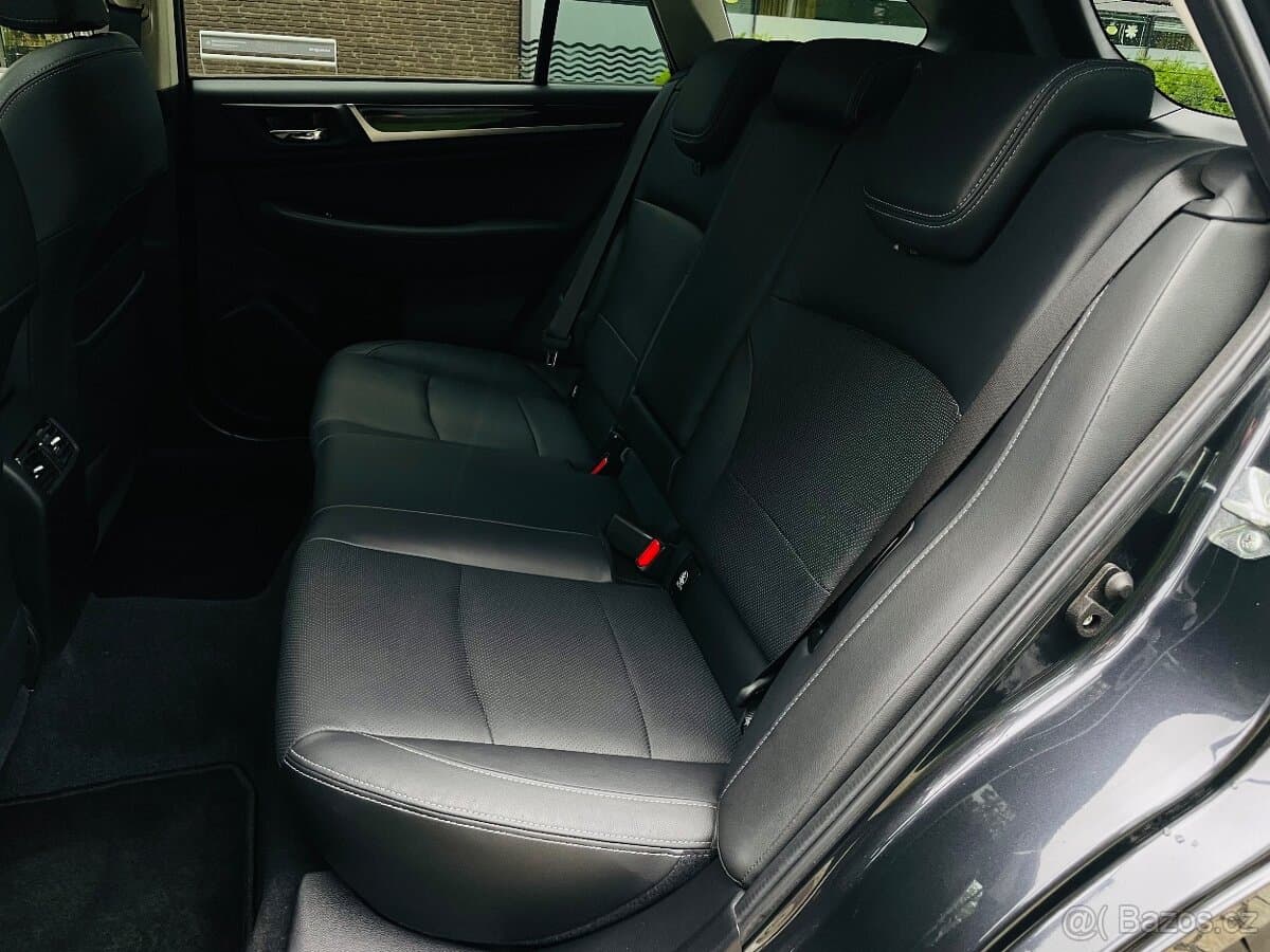 2017 Subaru OUTBACK - 15