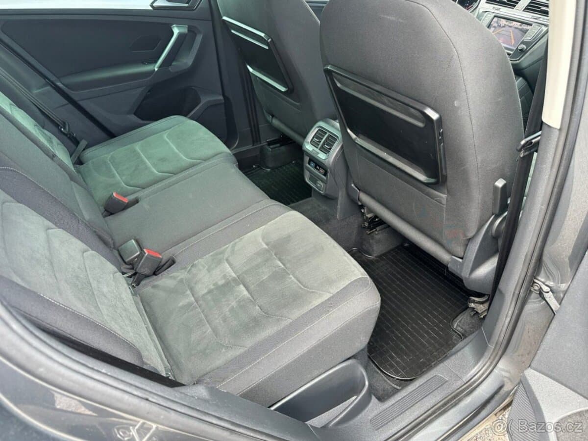2016 Volkswagen TIGUAN - 15