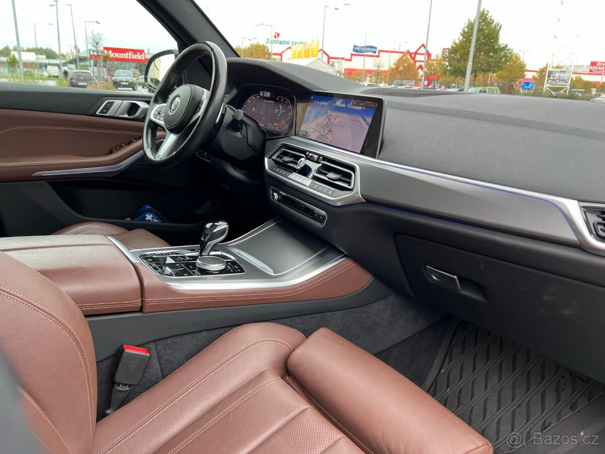 2019 BMW X5 - 15