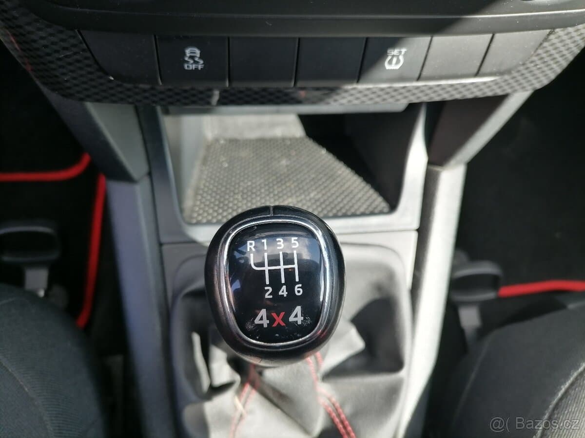 2015 Škoda YETI - 15