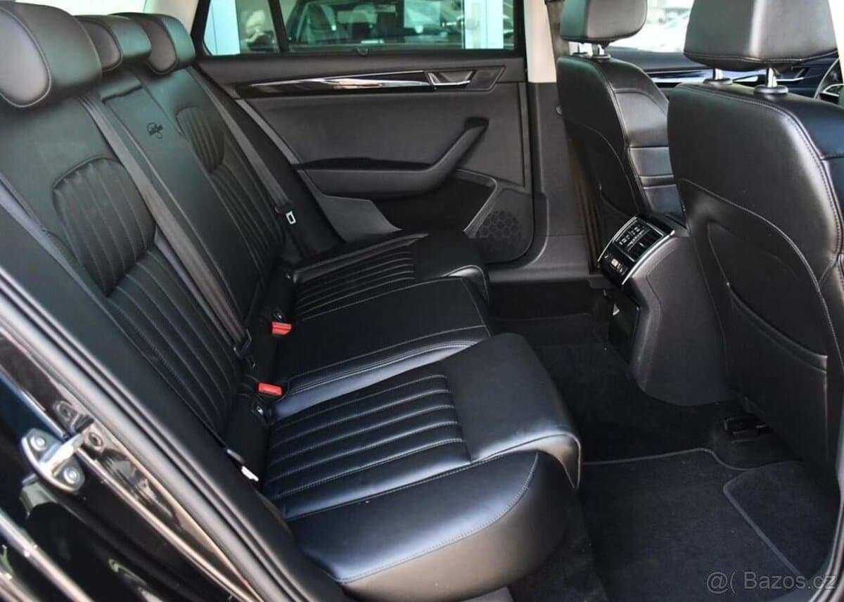 2018 Škoda SUPERB - 15