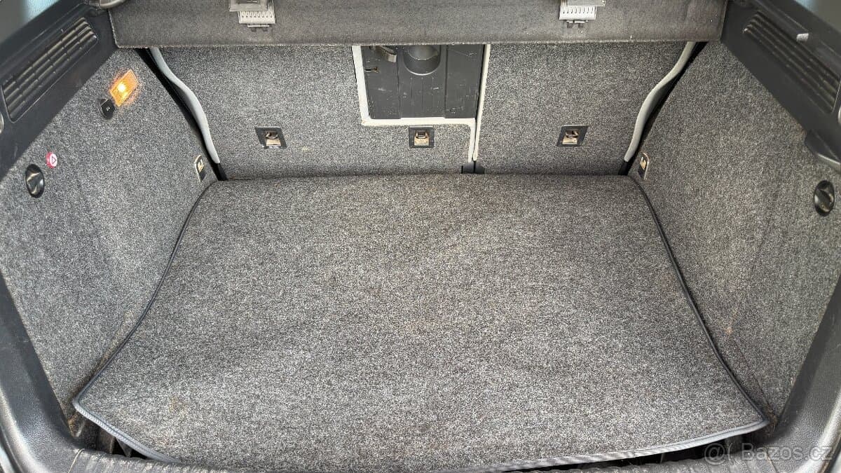 2009 Volkswagen TIGUAN - 15