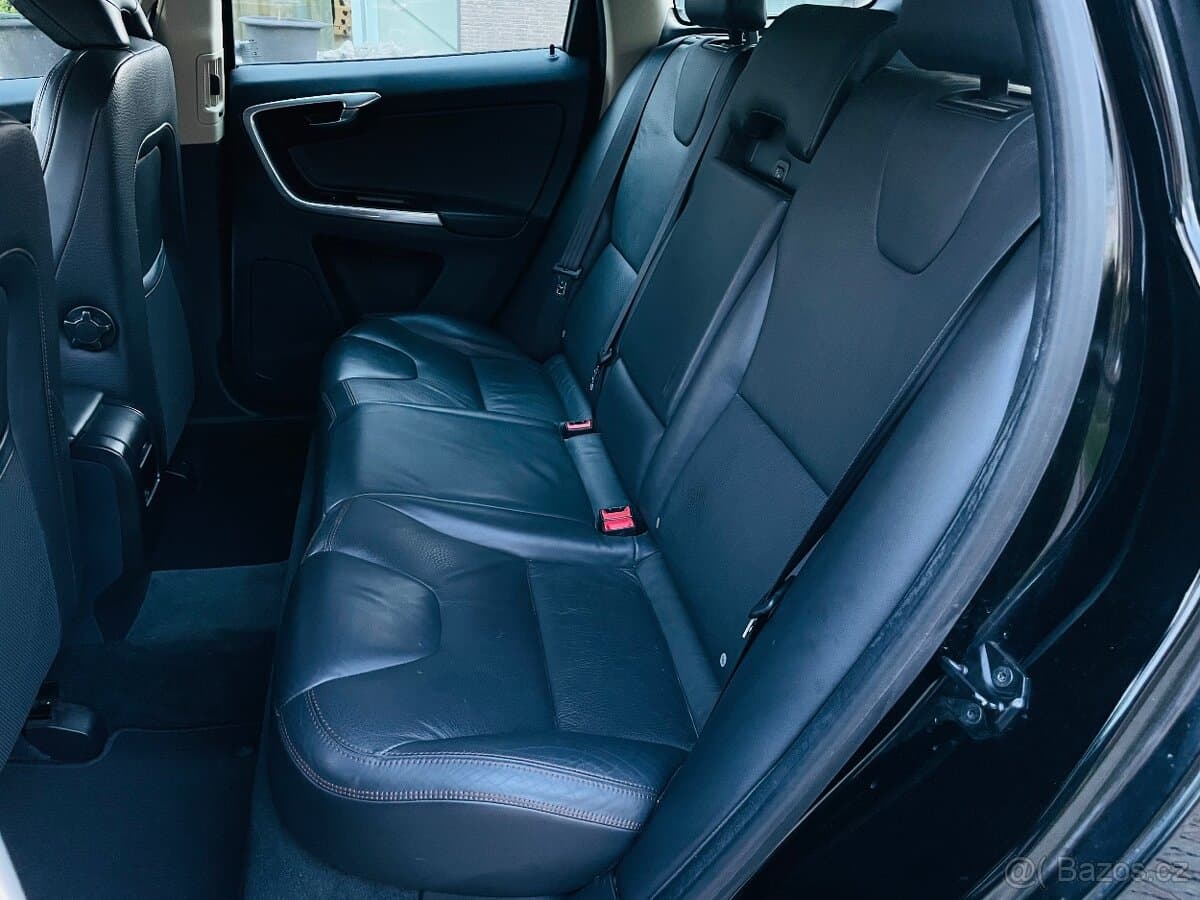 2013 Volvo XC60 - 15
