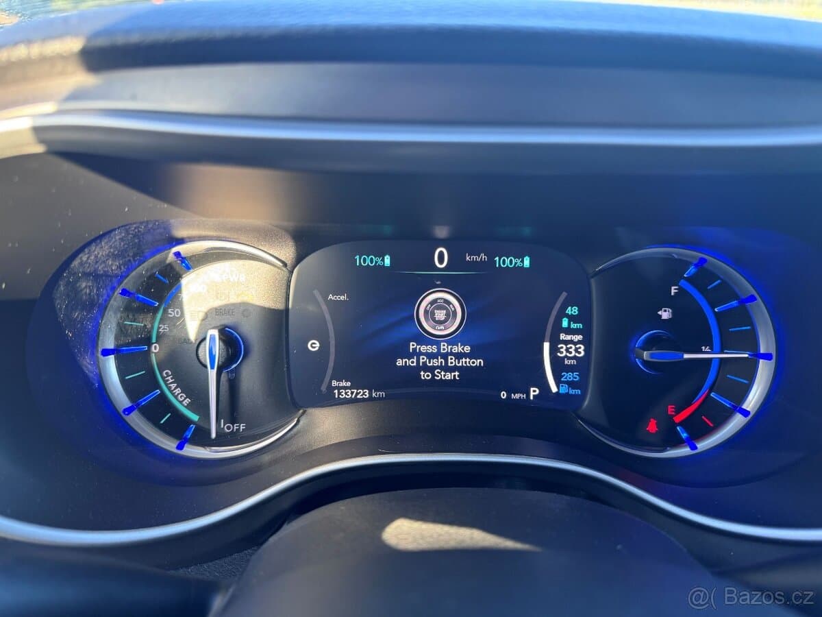 2023 Chrysler PACIFICA - 15