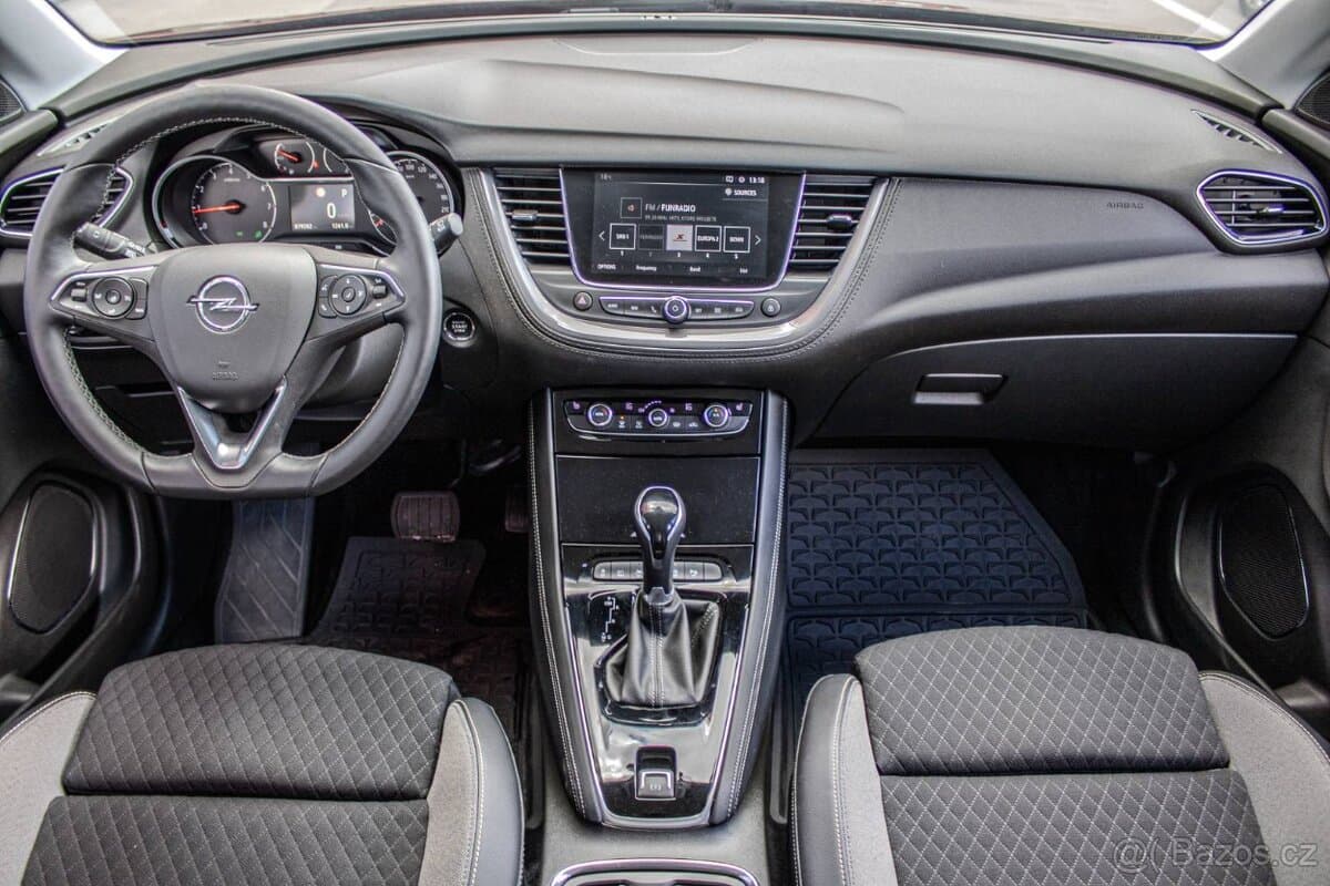 2020 Opel GRANDLAND - 15