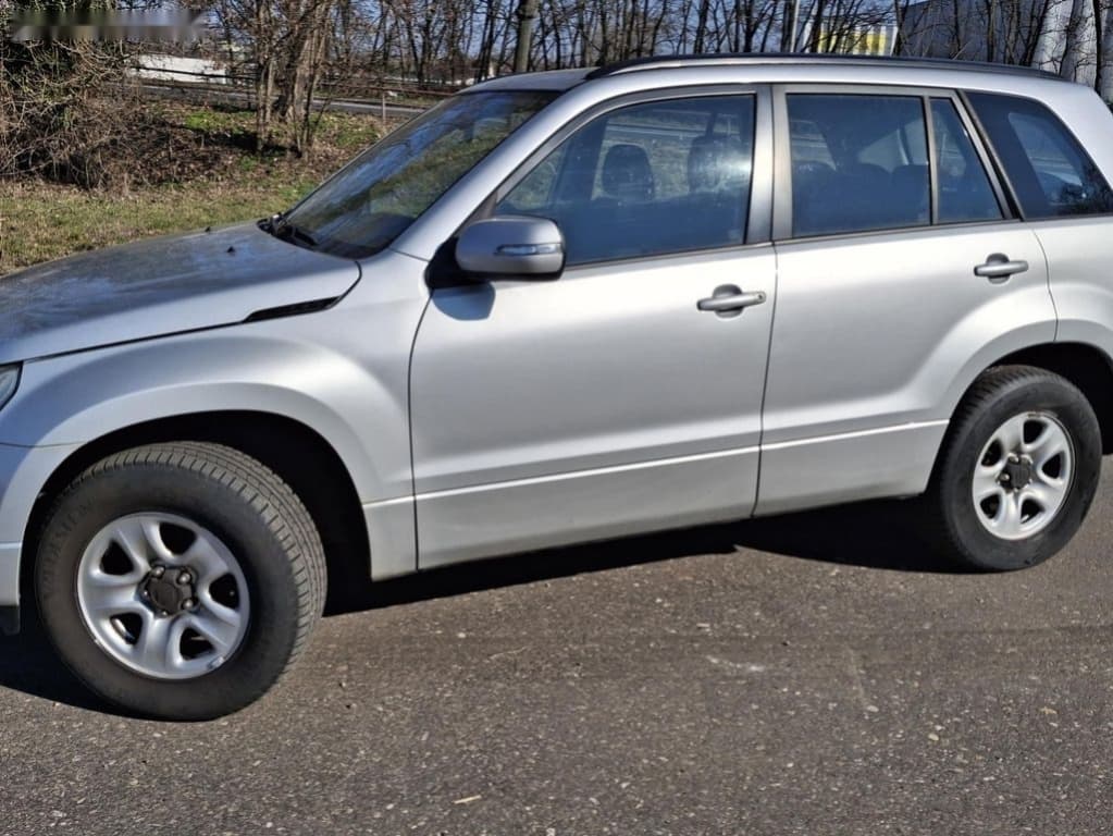 2009 Suzuki GRAND - 15