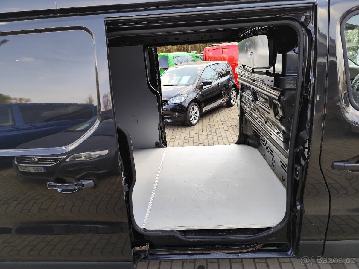 2019 Renault TRAFIC - 15