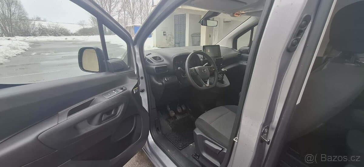 2022 Opel COMBO - 15