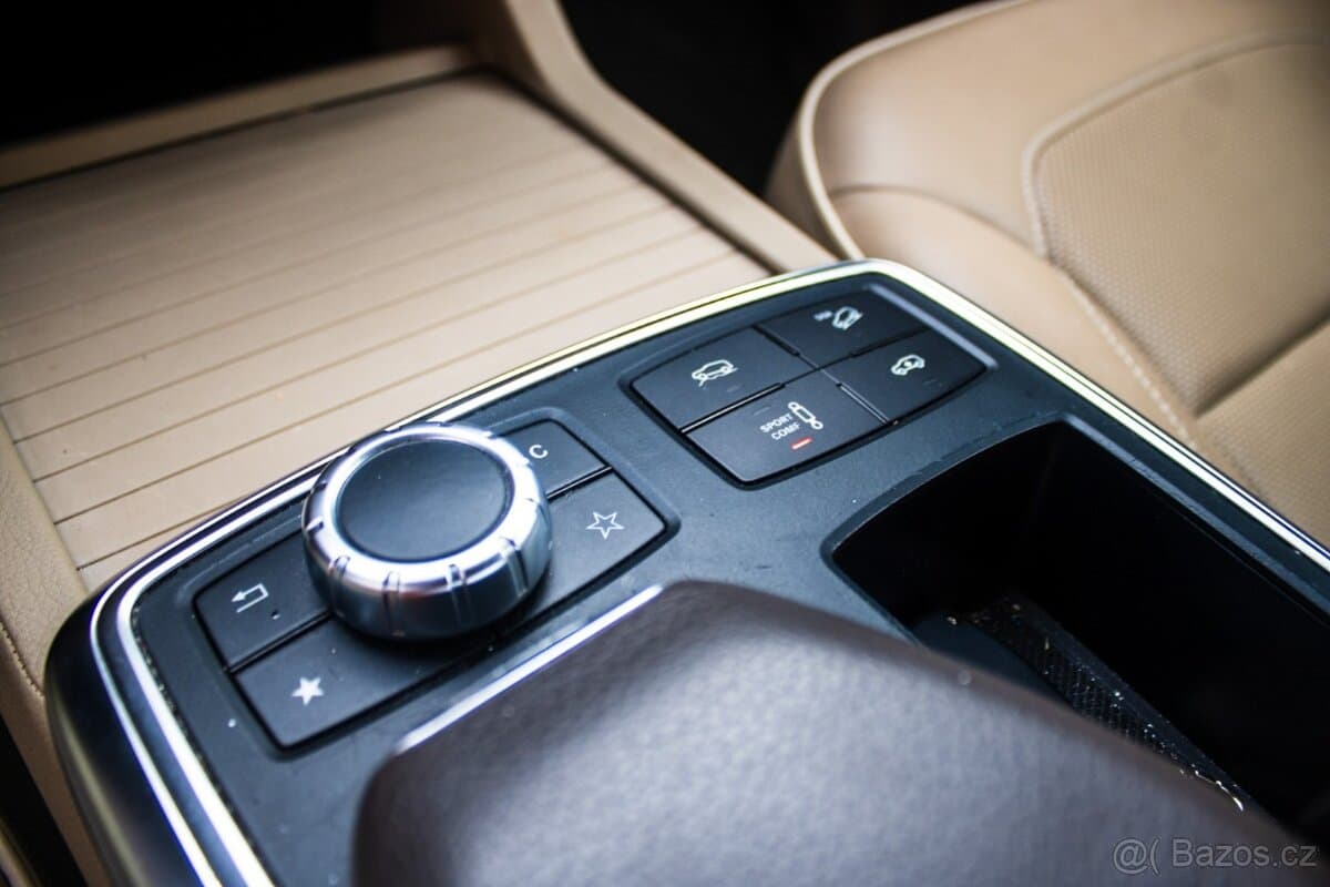 2012 Mercedes-Benz M-CLASS - 15