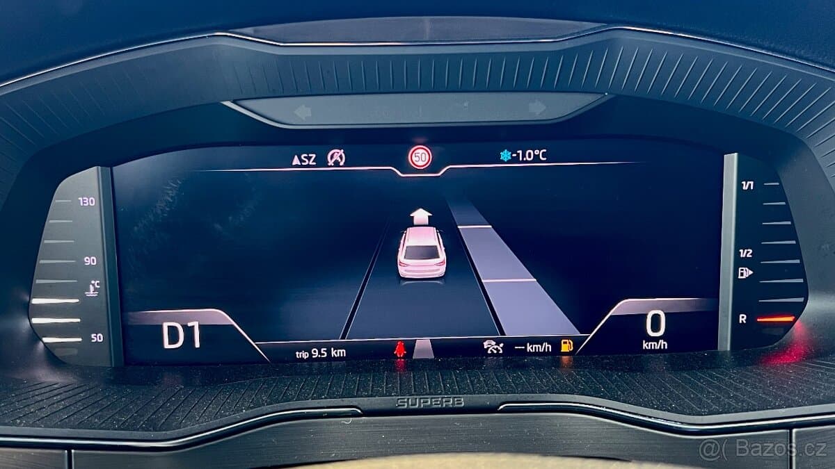 2020 Škoda SUPERB - 15